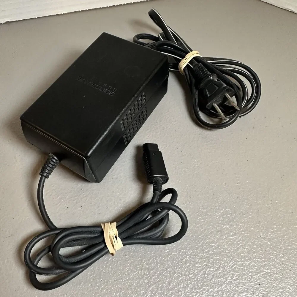 Official Nintendo Gamecube Power Supply AC Adapter DOL-002 Original Power Cord